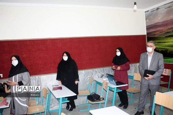 بازدید دبیرکل شورای عالی آموزش و پرورش از مدارس شهر زنجان