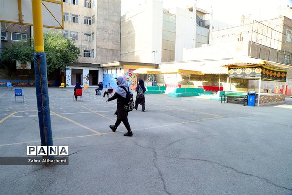 مدارس زیر سایه کرونا-13