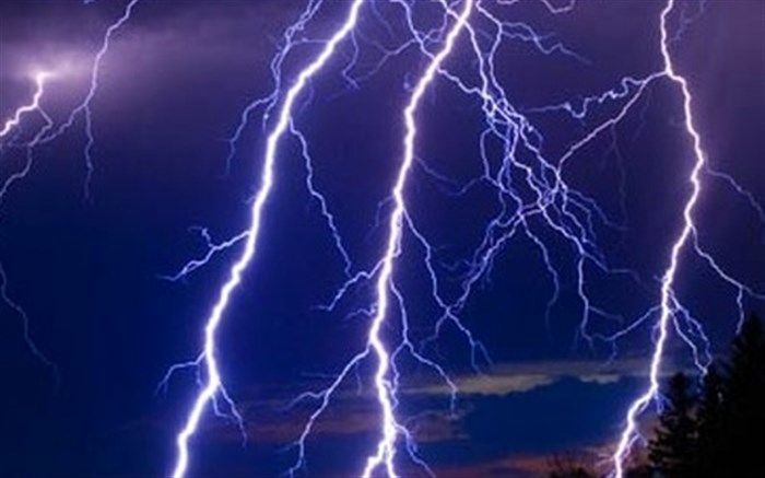 5 کشته و زخمی به دلیل صاعقه