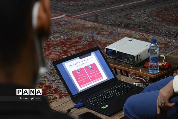جلسه توجیهی لشکر سایبری فضای مجازی بسیج در مسجد امام حسین علیه السلام