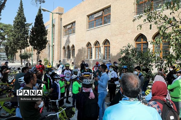 «گردشگری پاک» در هفته تهران