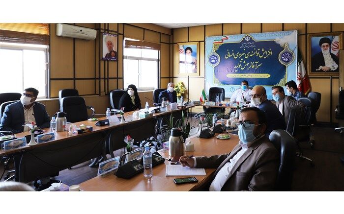 فولادوند:  9/5 درصد دانش آموزان تهرانی دارای اضافه وزن هستند