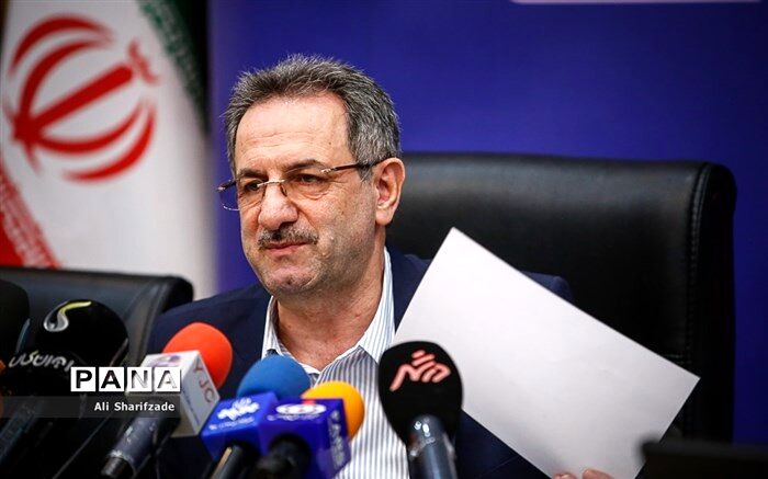 استاندار تهران:هفته آینده استفاده از ماسک از درب منازل اجباری می‌شود