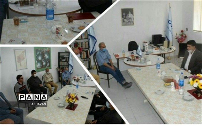 مدیر آموزش وپرورش بهاباد با مدیر عامل شرکت آرون پاد دیدار کرد