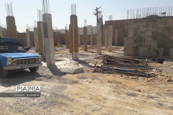 بازدید مسئولان آموزش و پرورش  از روند احداث و مقاوم‌سازی مدارس مسجدسلیمان