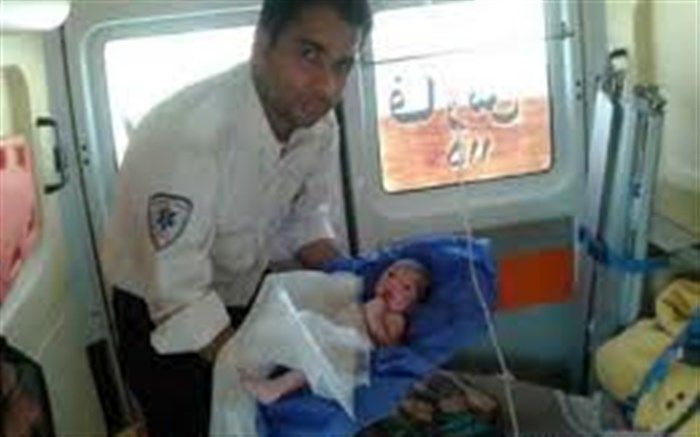 تولد نوزاد عجول در آمبولانس اورژانس  115 نیشابور