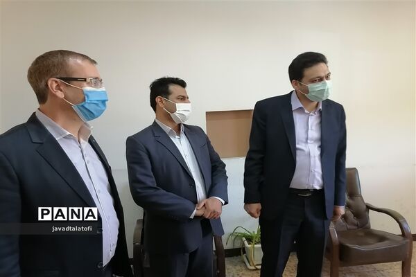 بازدید سرزده فرماندار شهرستان ری ازآموزش و پرورش ناحیه دو شهر ری