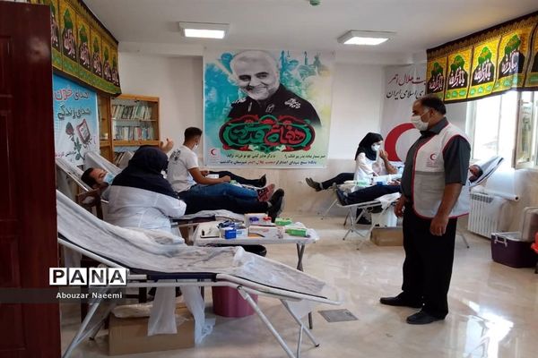 اهدای خون در جمعیت هلال احمر پاکدشت