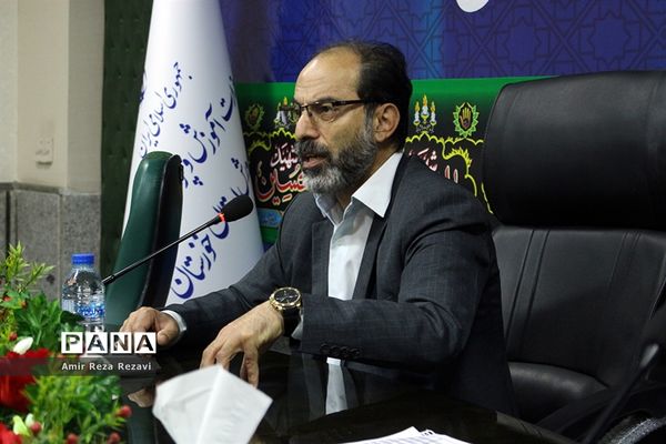 تبیین بسته تحولی سازمان دانش آموزی  در خوزستان