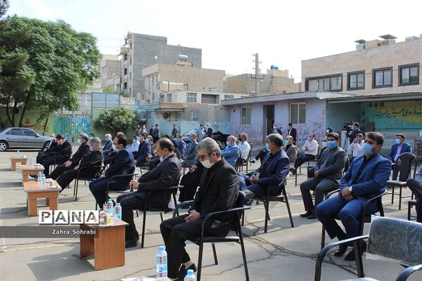 آیین کلنگ زنی مدرسه استثنایی خیرساز مهندس فرشچی درشهرستان اسلامشهر