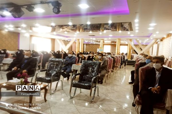 جلسه توانمندسازی معاونان پرورشی  کاشمر