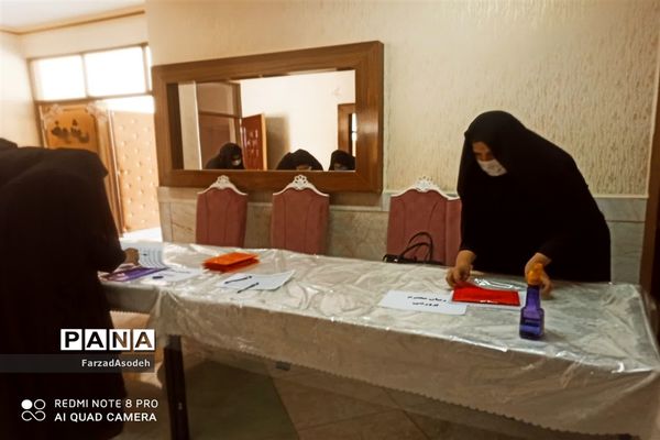 جلسه توانمندسازی معاونان پرورشی  کاشمر