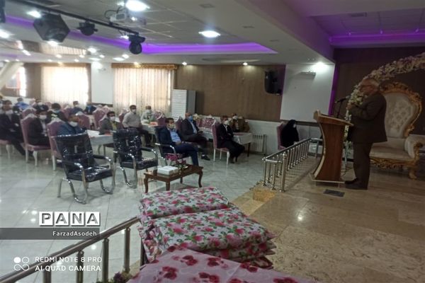 جلسه توانمندسازی معاونان پرورشی  کاشمر