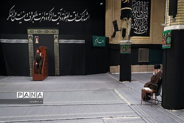 مراسم عزاداری و قرائت زیارت اربعین در حسینیه امام خمینی با حضور رهبر معظم انقلاب اسلامی