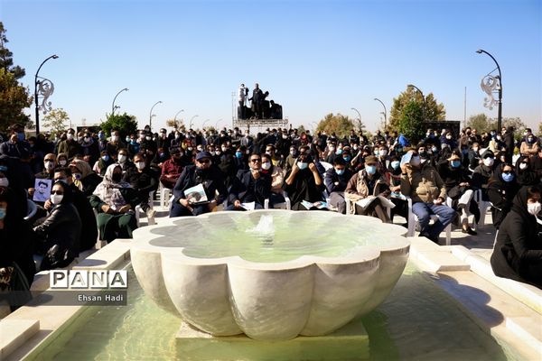 مراسم خاکسپاری پیکر محمدرضا شجریان