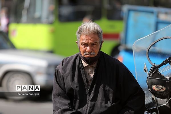 ماسکی برای چانه !