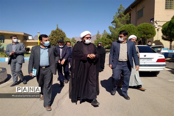 بازدید نماینده ترشیز کهن از کارگاه های آموزشی و اشتغالزایی