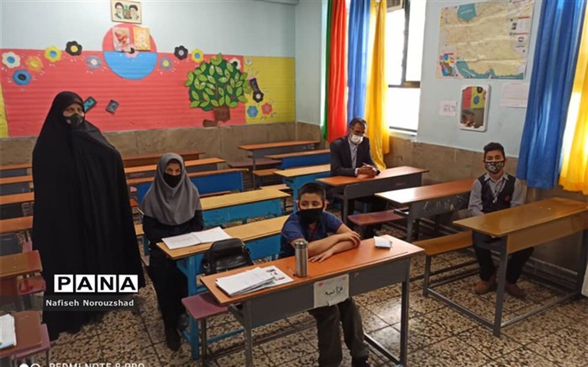 بازدید رییس اداره امورتربیتی  اداره کل از مدارس منطقه ۲