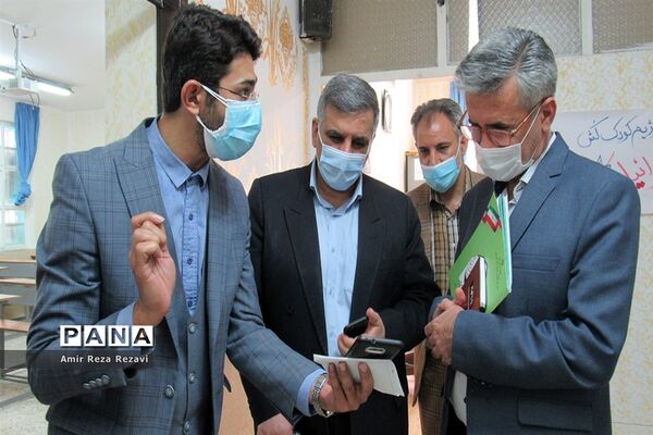آیین افتتاح اتاق گفتگو اولیاء و مربیان دبیرستان شاهد میثاق اهواز