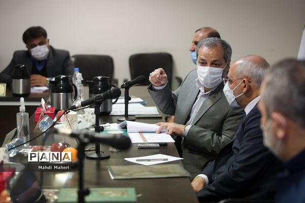 نشست صمیمی وزیرآموزش پرورش با مدیران سازمان دانش آموزی