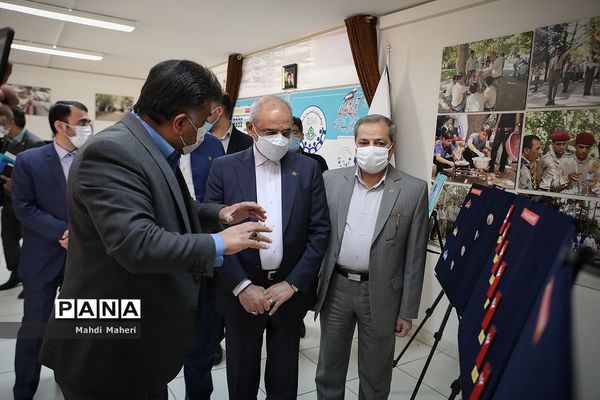 حضور وزیرآموزش و پرورش در سازمان دانش آموزی و خبرگزاری پانا-2