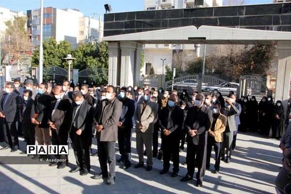 آیین تشییع پیکر شهید گمنام دفاع مقدس در اداره‌کل آموزش و پرورش فارس