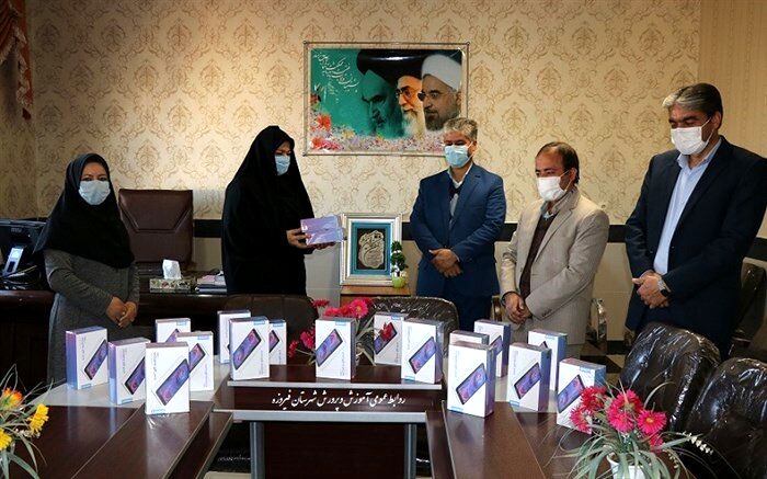 کمک 370میلیون تومانی خیران به دانش آموزان نیازمند فیروزه ای