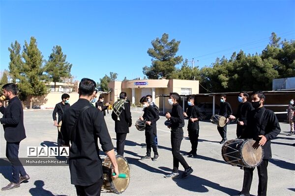 تشییع 2 شهید گمنام در هنرستان شهیدخیامی بیرجند