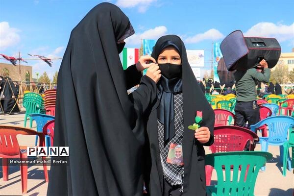 مراسم وداع با پیکر شهید گمنام در آباده