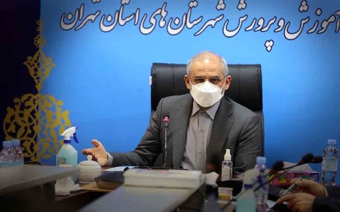 تفویض اختیار به مدیران مناطق و مدارس برای پیش بردن آموزش