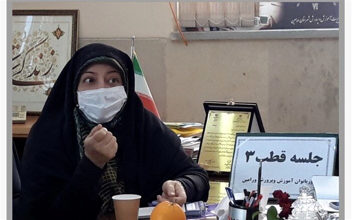 ۱۰طرح وزارتی و ۲ طرح ابتکاری در راستای توانمندسازی بانوان در ورامین اجرا می‌شود