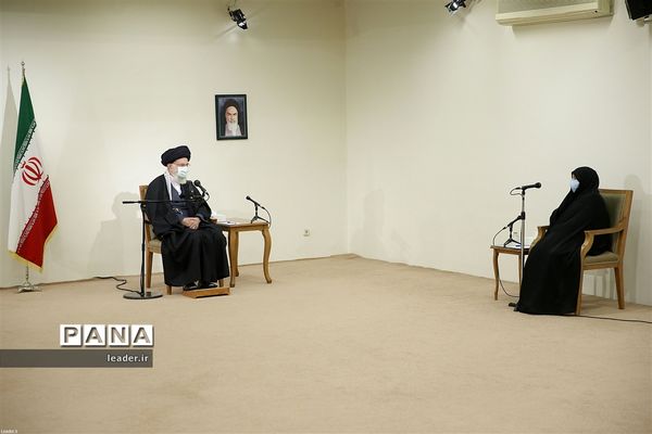 دیدار خانواده دانشمند شهید محسن فخری‌زاده با رهبر معظم  انقلاب