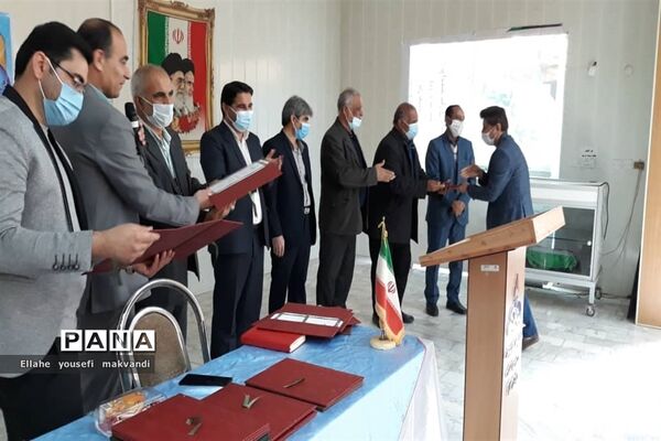 تجلیل از پیشکسوتان آموزش و پرورش شهرستان امیدیه