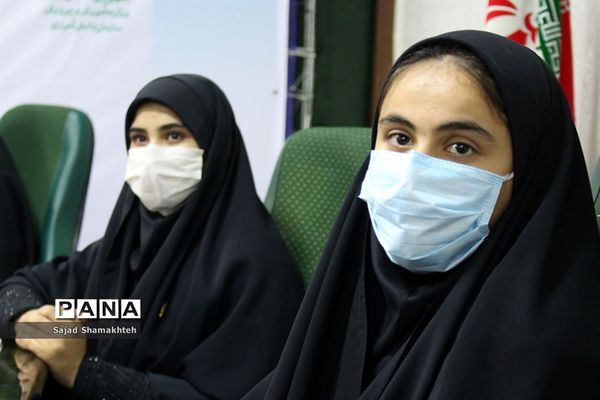 حضور نمایندگان خوزستان درآیین افتتاحیه دهمین دوره مجلس دانش آموزی کشور