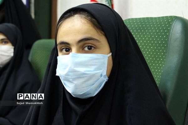 حضور نمایندگان خوزستان درآیین افتتاحیه دهمین دوره مجلس دانش آموزی کشور