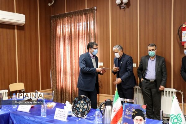 نشست معاون پرورشی و فرهنگی آموزش و پرورش استان خراسان رضوی