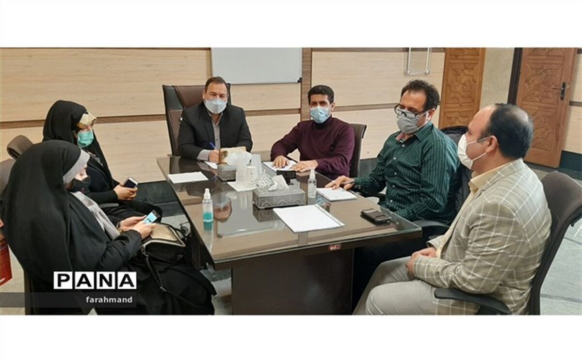 استفاده از تمام ظرفیت های مدارس و منطقه در برگزاری چهل و دومین سالگرد پیروزی انقلاب اسلامی