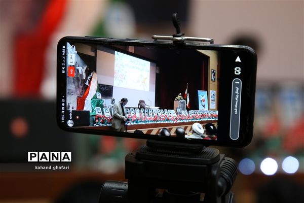 همایش نیمکت های سوخته(یادواره شهدای زینبیه و ثارالله) شهرستان میانه