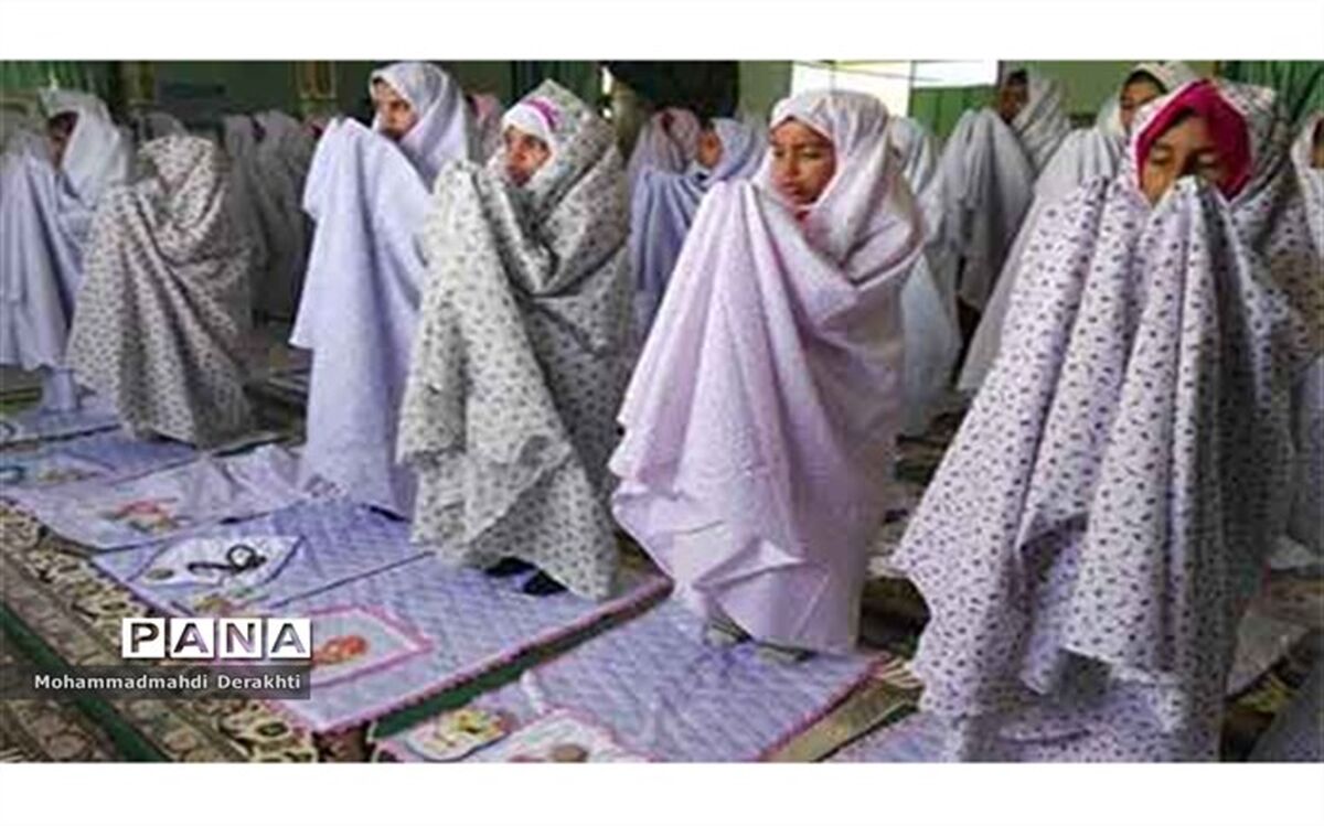 جشن عبادت دانش‌آموزان دختر پایه سوم  ابتدایی و پسر پایه هشتم  به صورت مجازی برگزار می‌‌‌‌ شود
