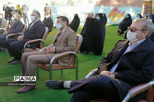 آیین نواختن زنگ انقلاب در ناحیه 2 شهر ری