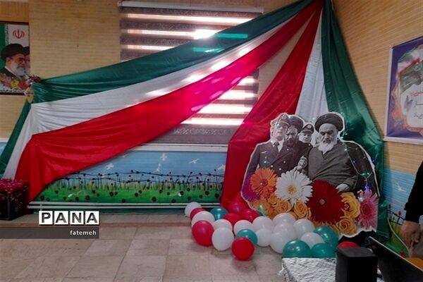 طنین گلبانگ انقلاب درمدارس استان کردستان