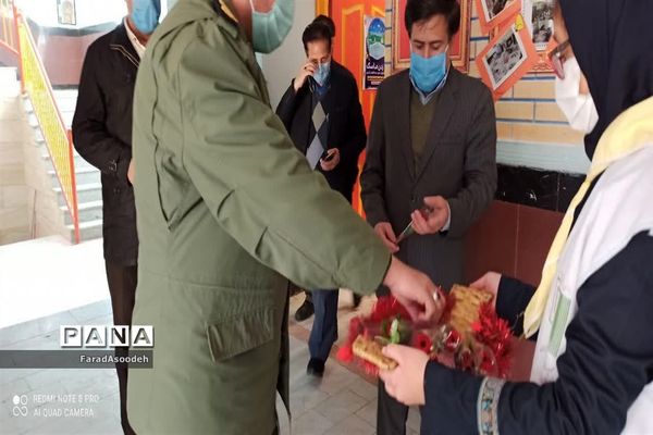 ویژه برنامه زنگ انقلاب در کانون عاطفه کاشمر