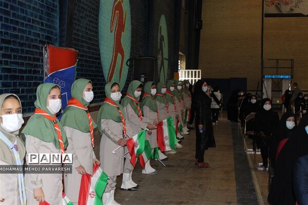 نواخته شدن زنگ و مانور تشکیلاتی یاوران انقلاب در کرمانشاه