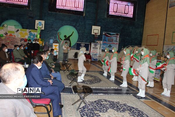 نواخته شدن زنگ و مانور تشکیلاتی یاوران انقلاب در کرمانشاه