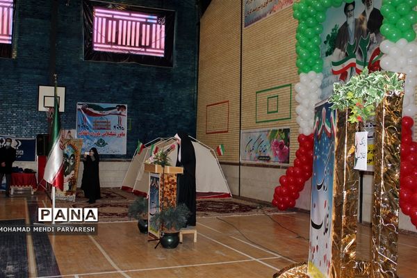 نواخته شدن زنگ و مانور تشکیلاتی یاوران انقلاب در کرمانشاه