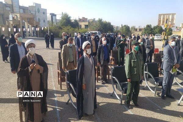 نواختن زنگ انقلاب شهرستان داراب