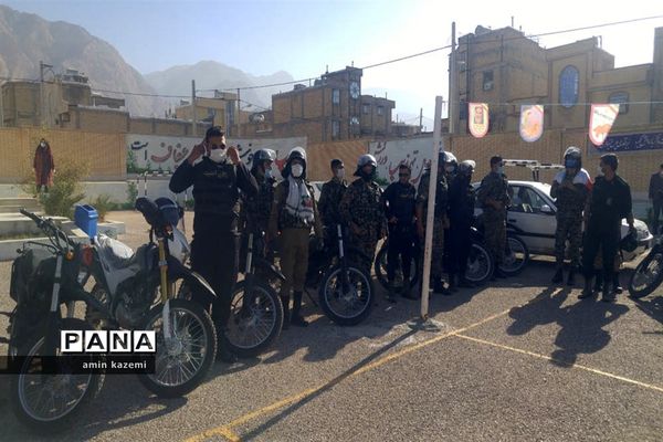 نواختن زنگ انقلاب شهرستان داراب