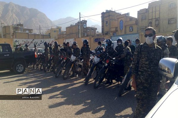 نواختن زنگ انقلاب شهرستان داراب