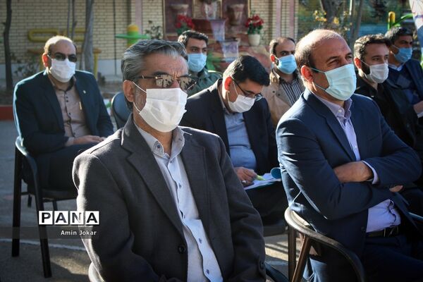 آیین استانی زنگ انقلاب اسلامی در مدارس فارس