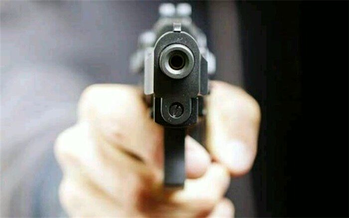 شلیـــــــک به وکیل، موکل و شاهد پرونده